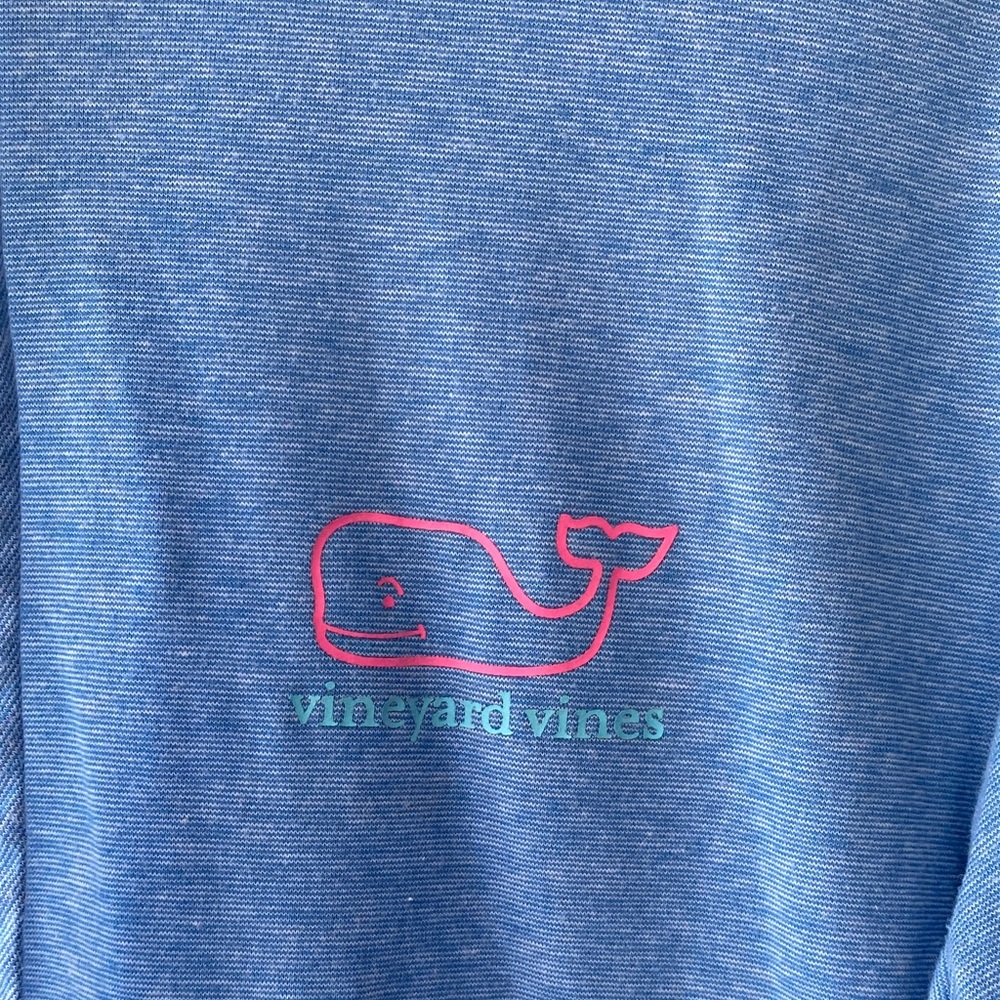 Vineyard Vines Men OR Women size medium thin hoodie